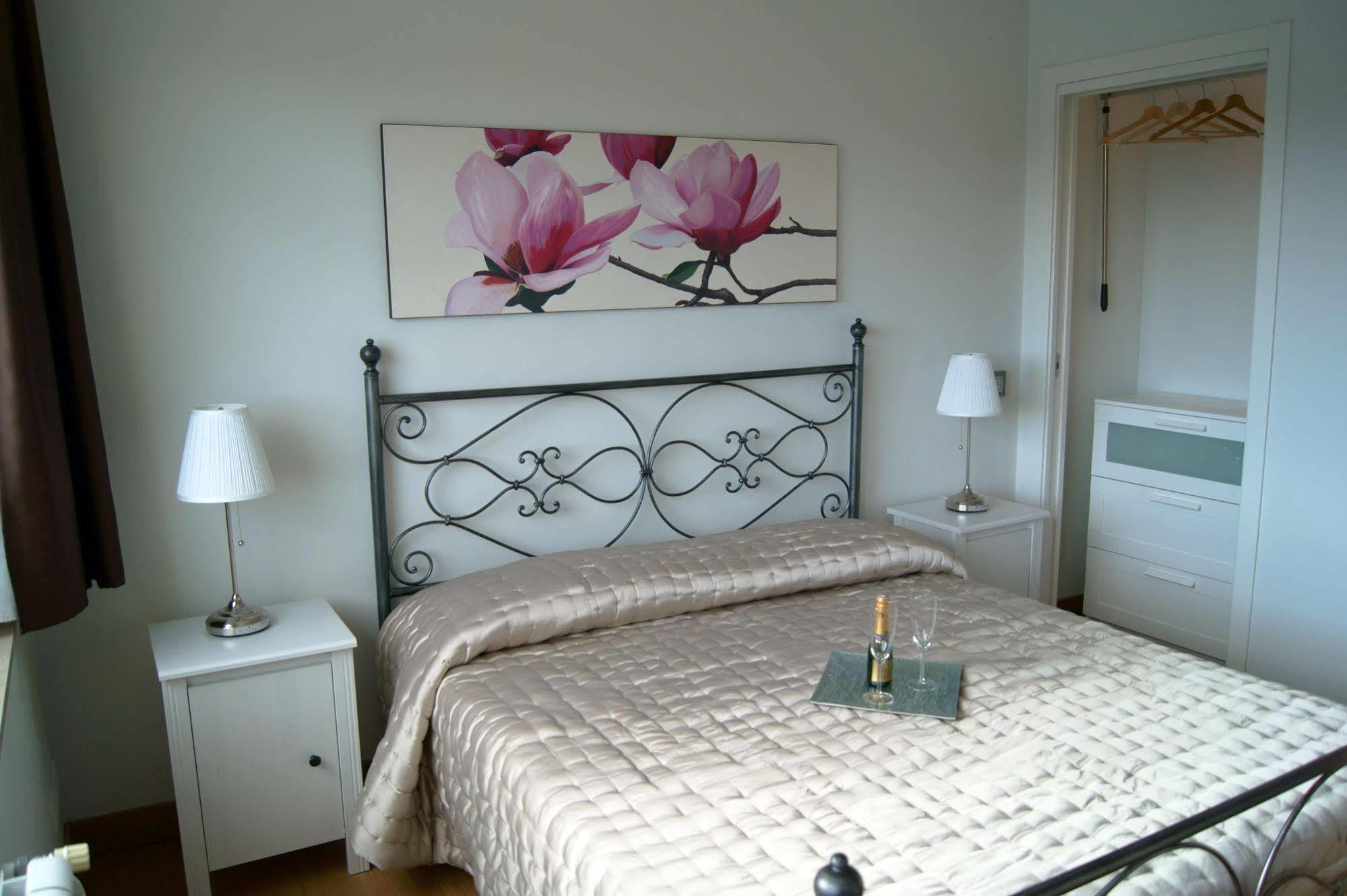 Baia Di Ognina Bed and Breakfast CTA Eksteriør billede